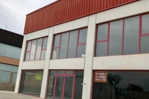 Reformas de naves  en Villena (Alicante)