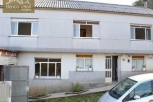 Reformas de naves  en Coristanco (La coruña)